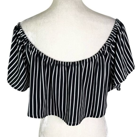 House of Harlow 1960 x Revolve Bree Striped Crop Top Black and White Size S - Picture 5 of 10